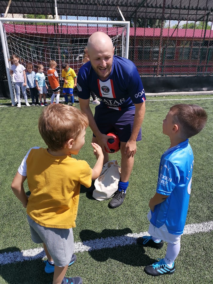 Футболно парти